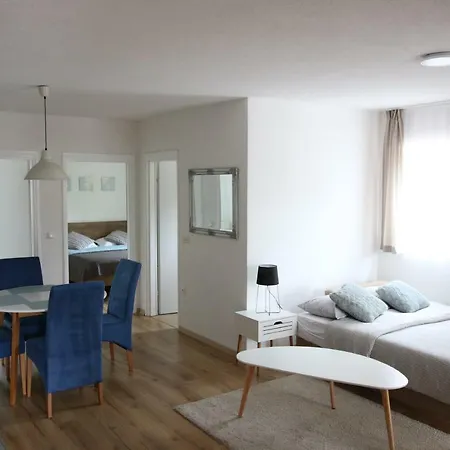 By Zec Apartment